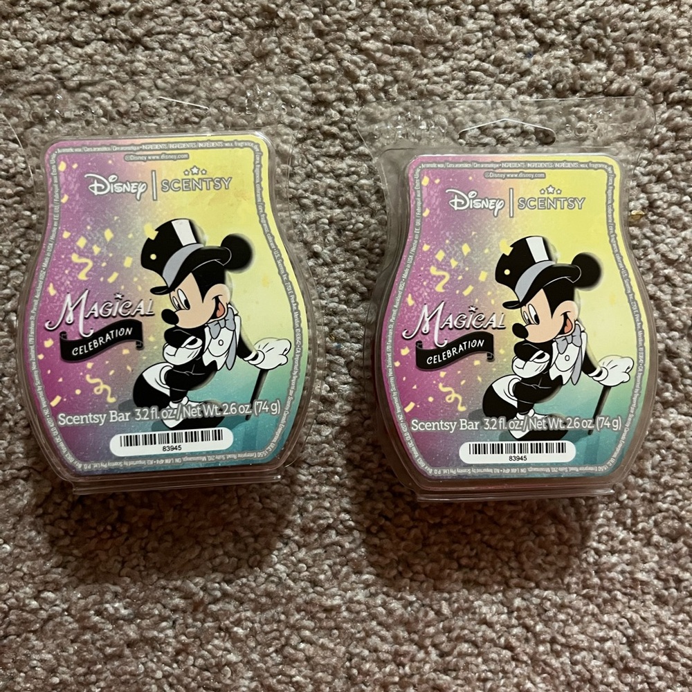 Scentsy Disney Mickey Mouse wax bars